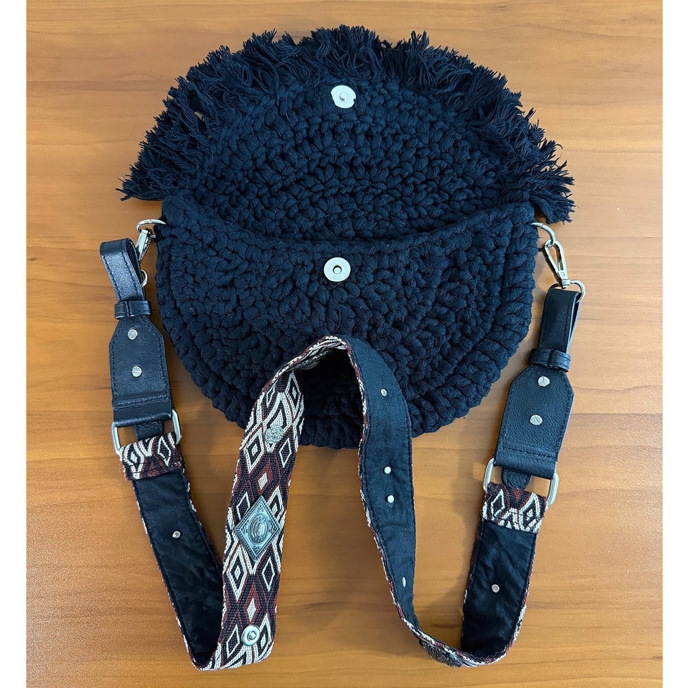 Free People Black Macrame Fringe Crossbody Bag Woven Guitar Strap Stone Detail - Picture 3 of 10